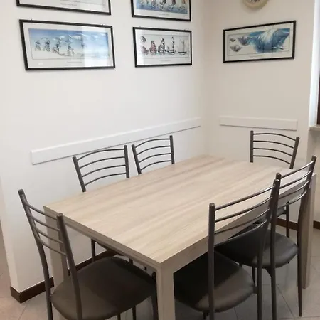Apartment Loggiato A Di Salo